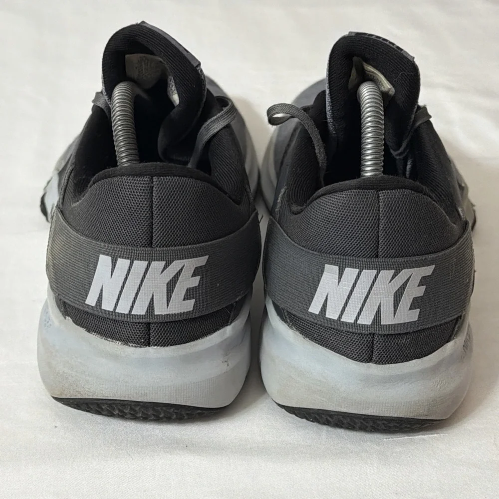 Nike smoke free